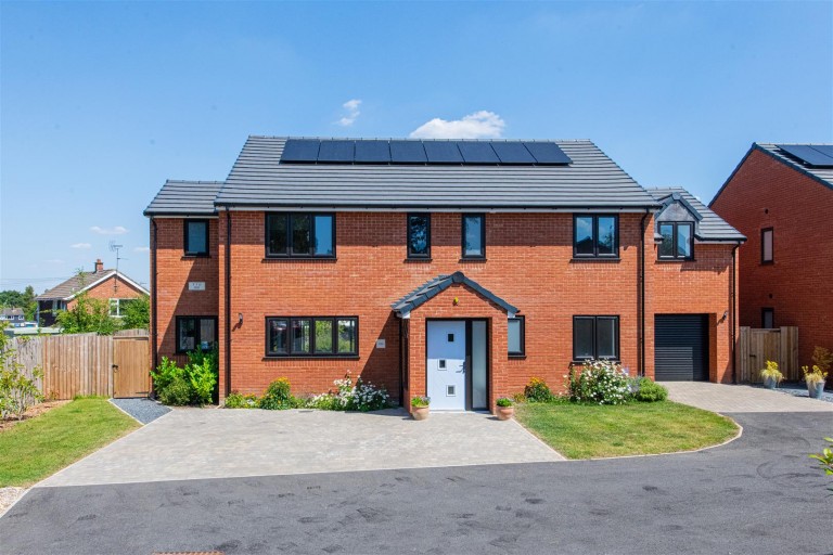 Duston, Northampton - EAID:oscarjamesapi, BID:1