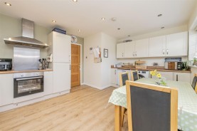 Images for Silverdale Grove, Rushden