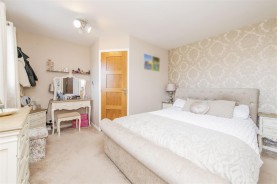 Images for Silverdale Grove, Rushden