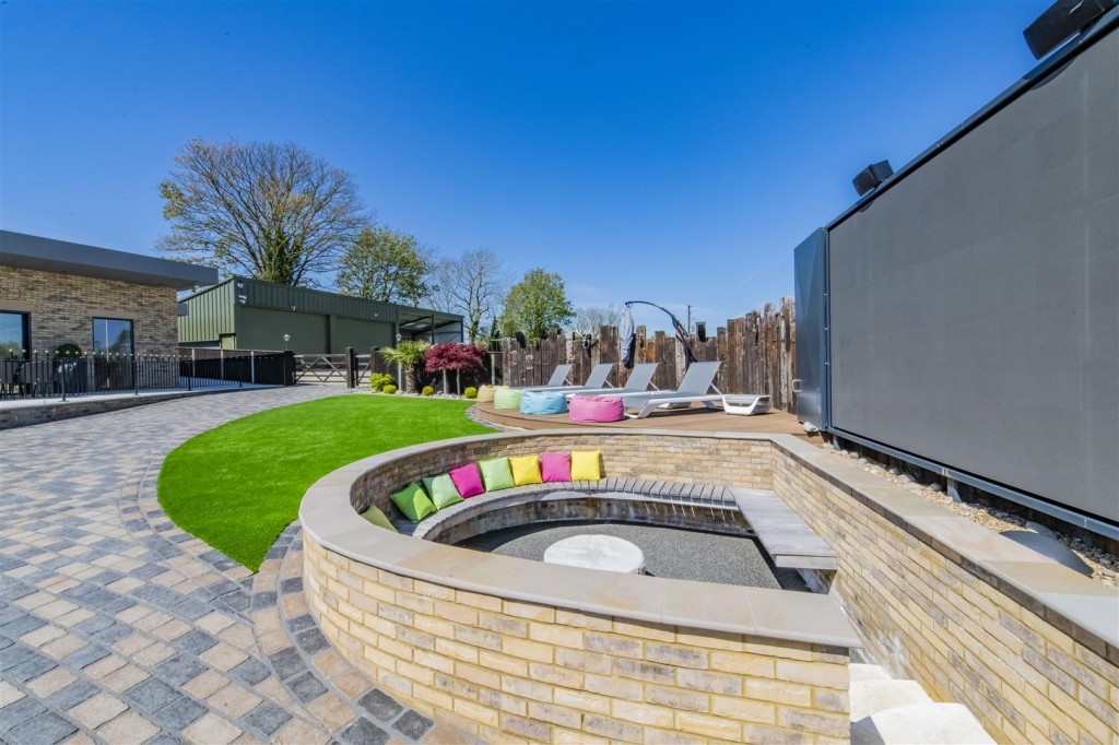 Images for Orlingbury Road, Isham EAID:oscarjamesapi BID:3