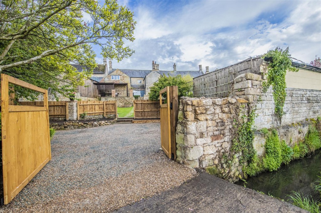 Images for Stamford Road, Weldon, Corby EAID:oscarjamesapi BID:4