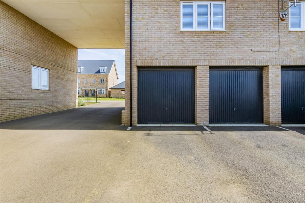 Images for Irthlingborough Road North, Stanton Cross,  Wellingborough EAID:oscarjamesapi BID:6