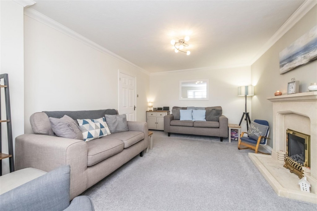 Images for Cotswold Drive, Wellingborough EAID:oscarjamesapi BID:6