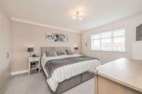 Images for Cotswold Drive, Wellingborough