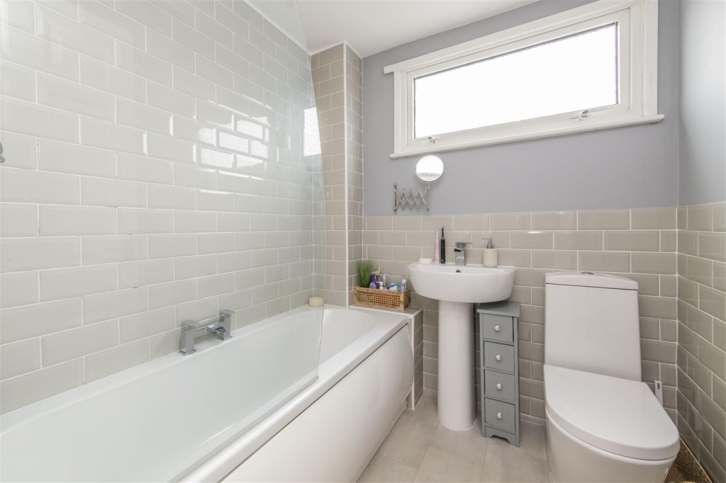 Images for Glencoe Drive, Kettering EAID:oscarjamesapi BID:2