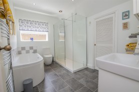Images for Poplars Farm Road, Barton Seagrave, Kettering