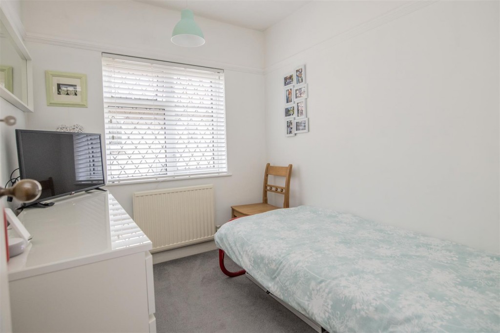 Images for Poplars Farm Road, Barton Seagrave, Kettering EAID:oscarjamesapi BID:2