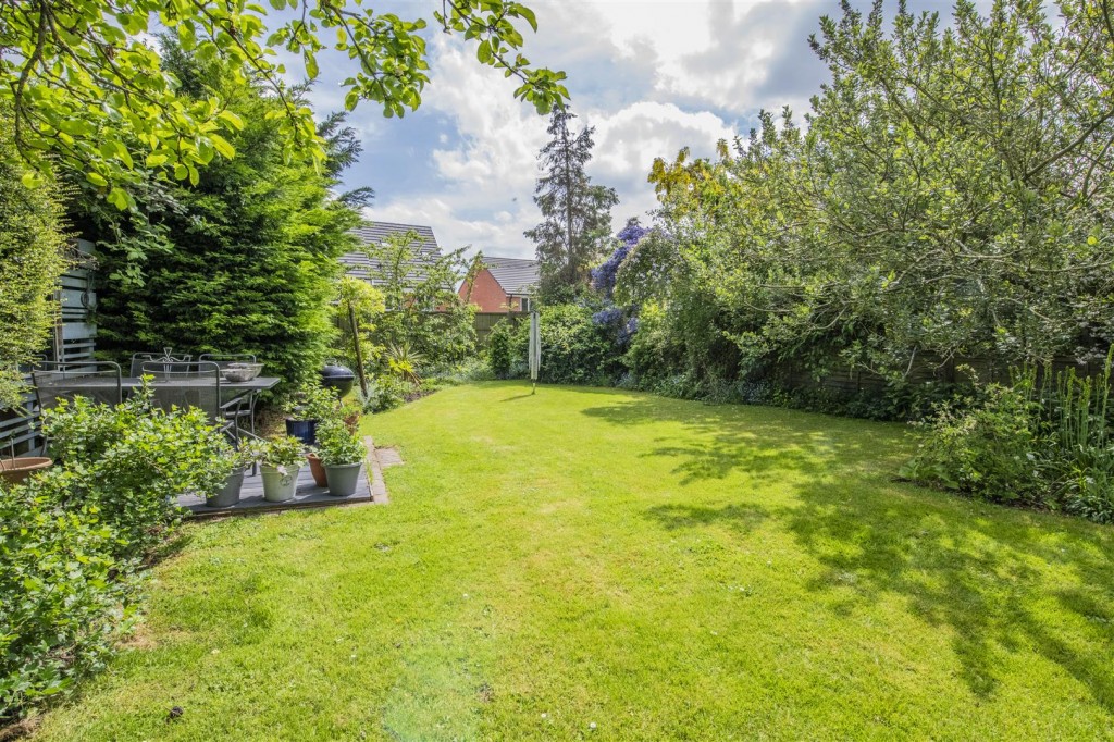 Images for Poplars Farm Road, Barton Seagrave, Kettering EAID:oscarjamesapi BID:2