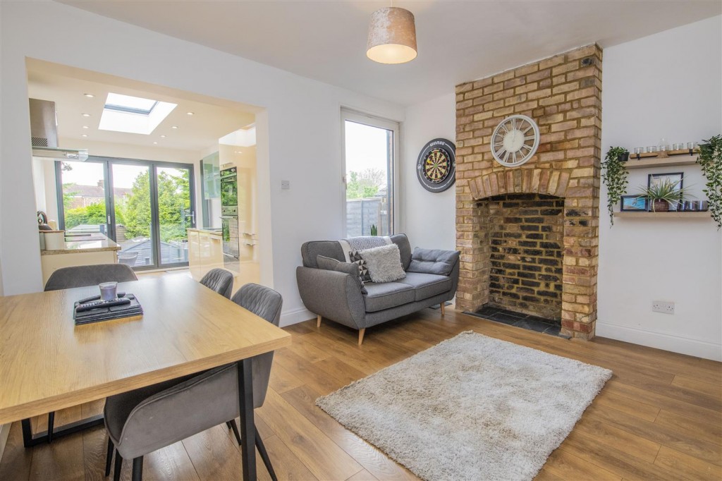 Images for Braybrooke Road, Desborough, Kettering EAID:oscarjamesapi BID:2