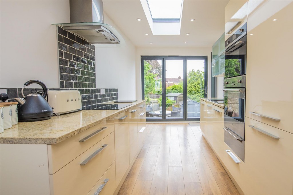 Images for Braybrooke Road, Desborough, Kettering EAID:oscarjamesapi BID:2