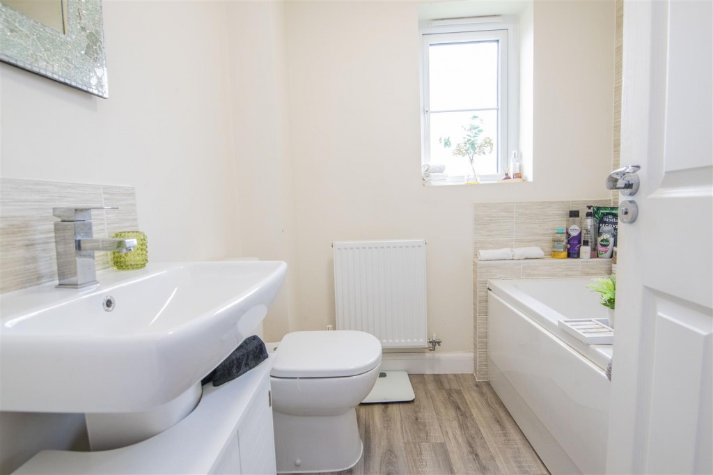 Images for Goldfinch Street, Thrapston EAID:oscarjamesapi BID:3