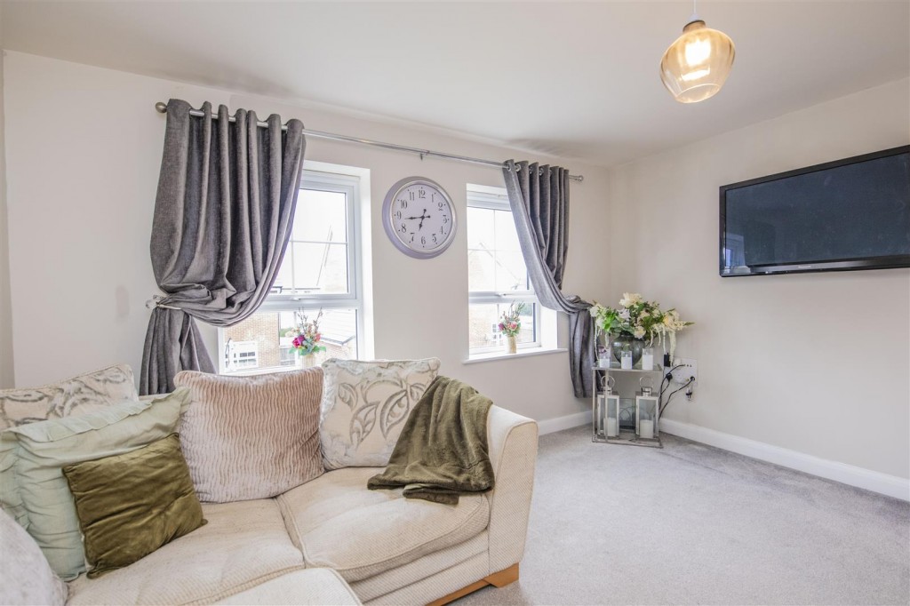 Images for Goldfinch Street, Thrapston EAID:oscarjamesapi BID:3