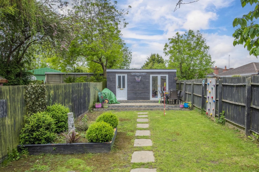 Images for Wallis Road, Kettering EAID:oscarjamesapi BID:2