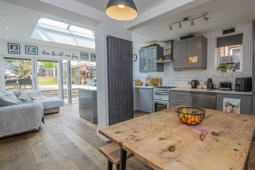 Images for Wallis Road, Kettering EAID:oscarjamesapi BID:2