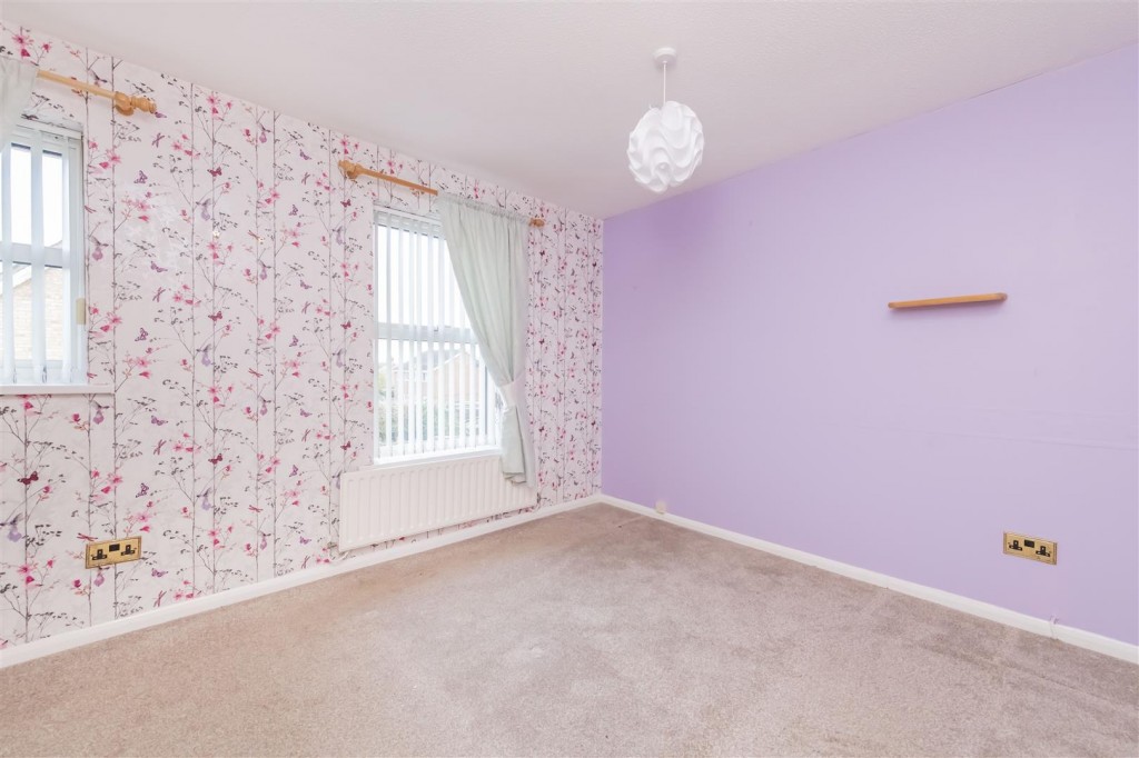 Images for Alice Drive, Burton Latimer EAID:oscarjamesapi BID:3