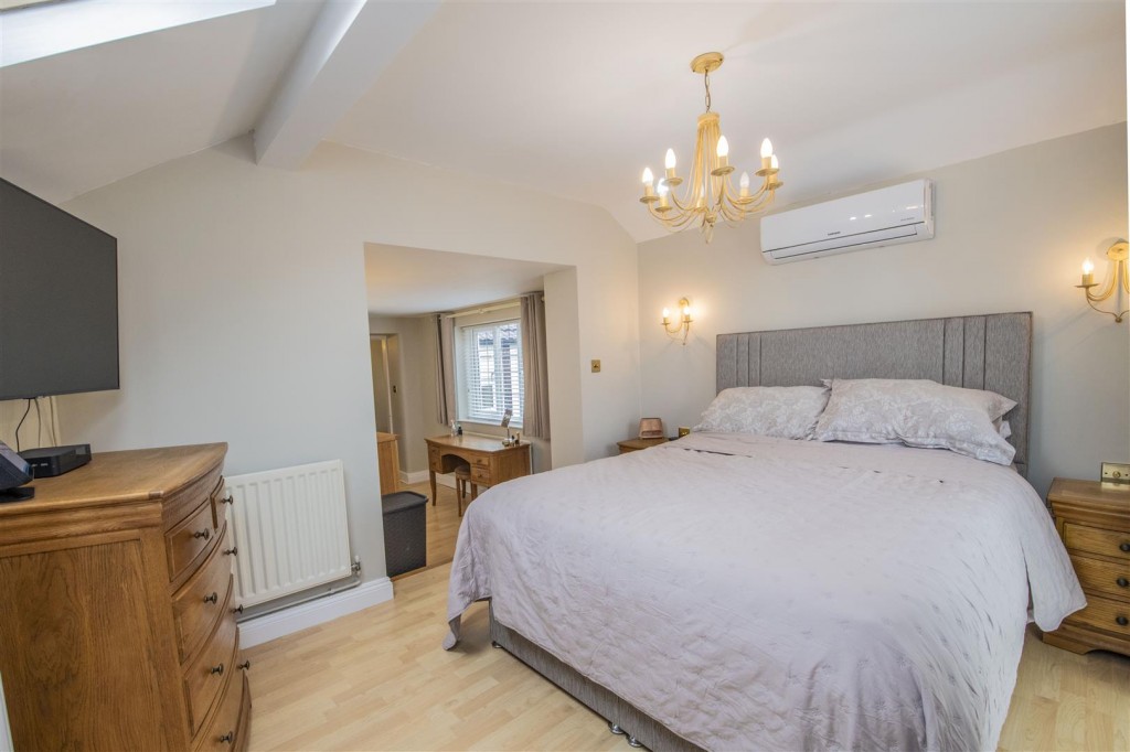 Images for Meeting Lane, Irthlingborough, Wellingborough EAID:oscarjamesapi BID:6