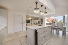 Images for Swift Close, Desborough