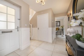 Images for Swift Close, Desborough