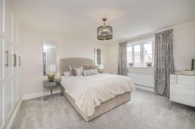 Images for Swift Close, Desborough