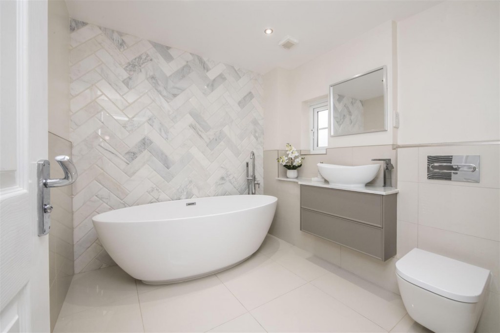Images for Swift Close, Desborough EAID:oscarjamesapi BID:2