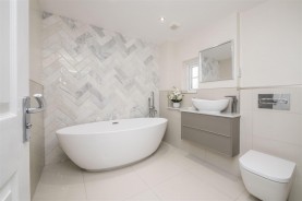 Images for Swift Close, Desborough