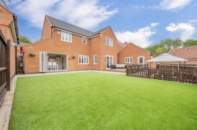 Images for Swift Close, Desborough