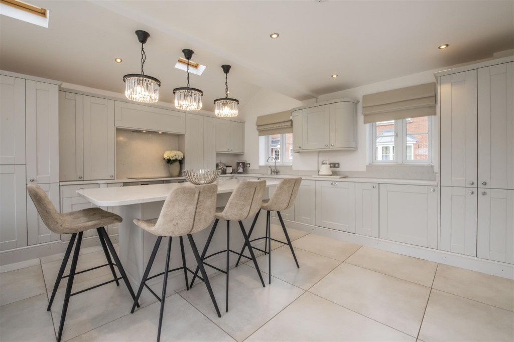 Images for Swift Close, Desborough EAID:oscarjamesapi BID:2
