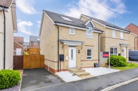Images for Silverstone Road, Burton Latimer