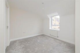 Images for Silverstone Road, Burton Latimer