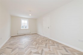 Images for Silverstone Road, Burton Latimer
