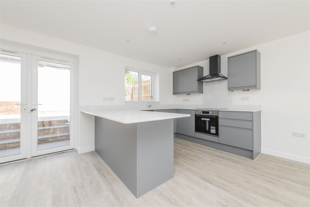 Images for Brookland Road, Northampton EAID:oscarjamesapi BID:1