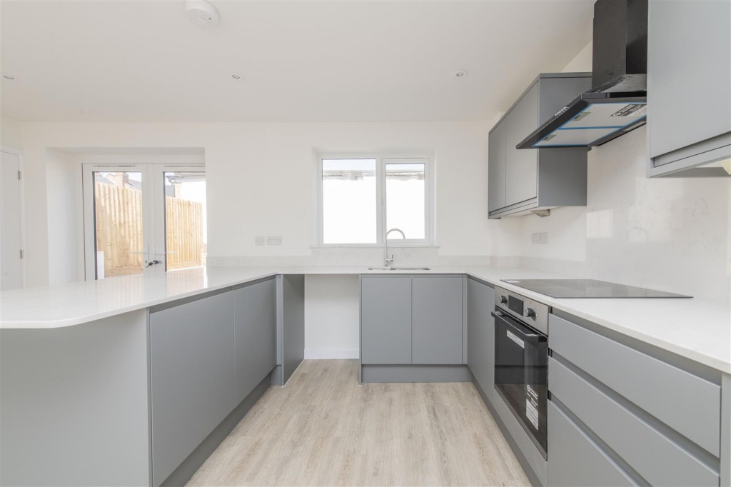 Images for Brookland Road, Northampton EAID:oscarjamesapi BID:1