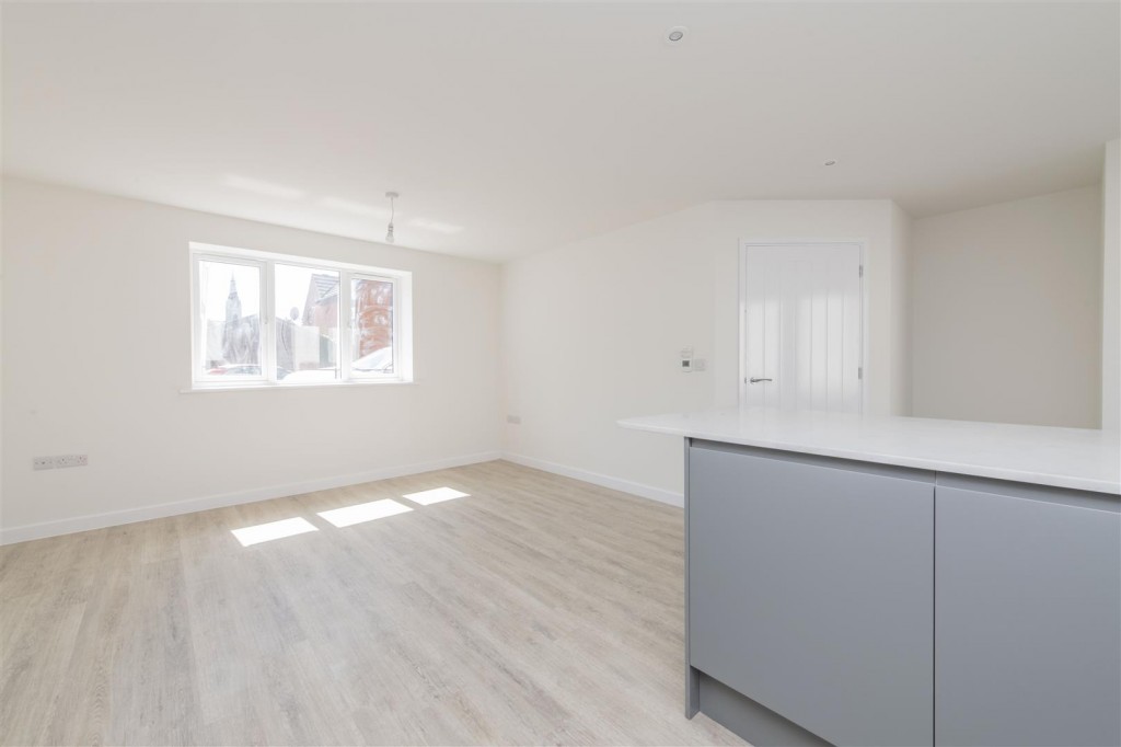 Images for Brookland Road, Northampton EAID:oscarjamesapi BID:1