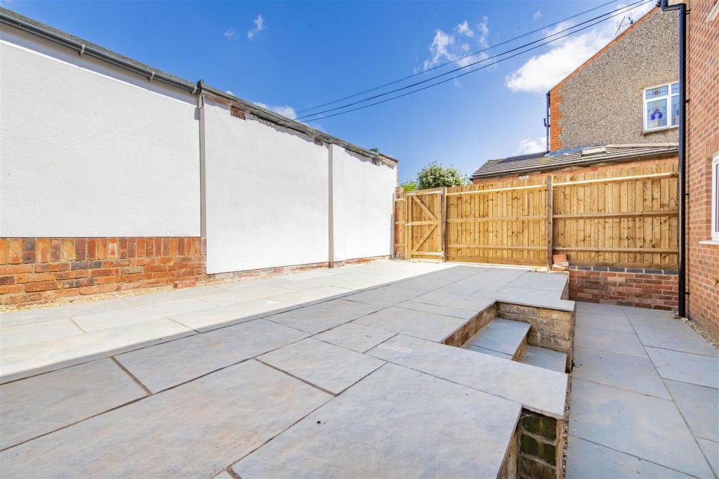 Images for Brookland Road, Northampton EAID:oscarjamesapi BID:1