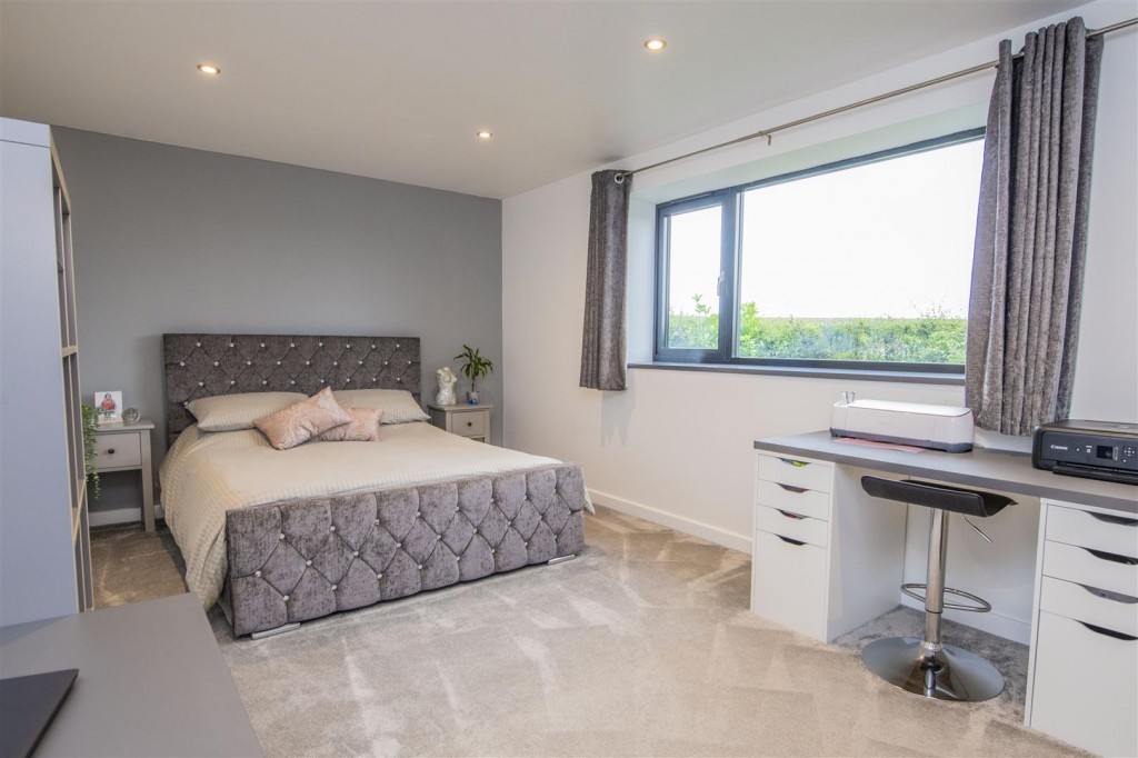 Images for South Kilworth Road, Welford, Northampton EAID:oscarjamesapi BID:5