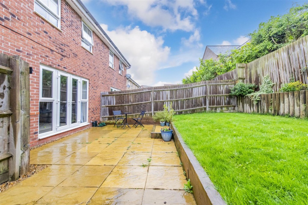 Images for Donnington Road, Burton Latimer EAID:oscarjamesapi BID:3