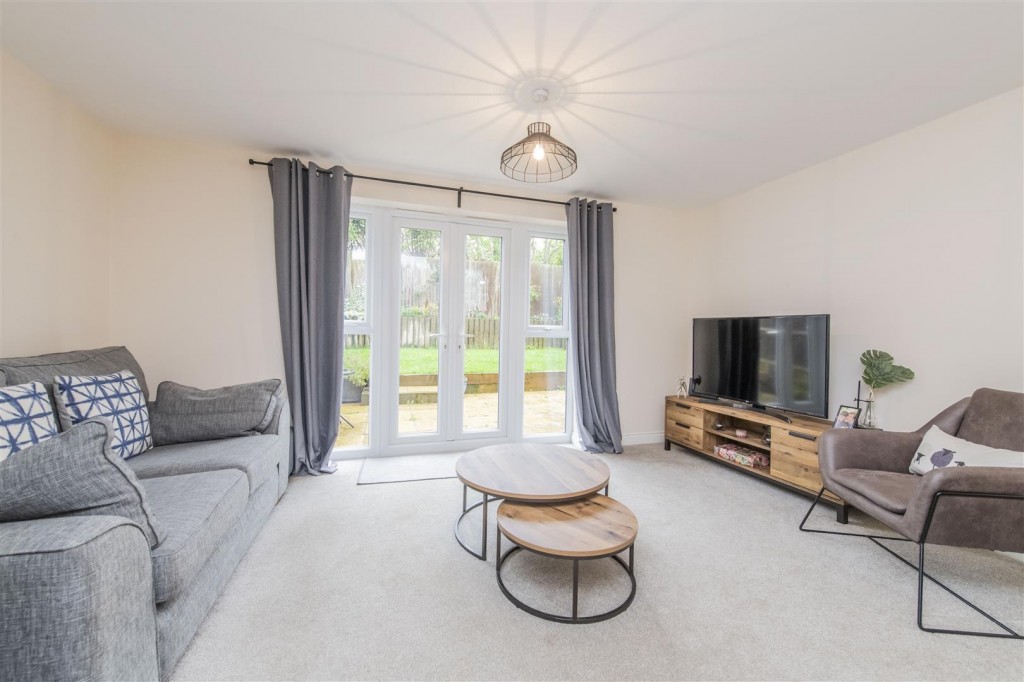 Images for Donnington Road, Burton Latimer EAID:oscarjamesapi BID:3