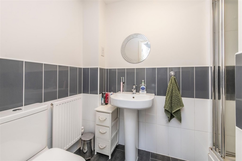 Images for Donnington Road, Burton Latimer EAID:oscarjamesapi BID:3