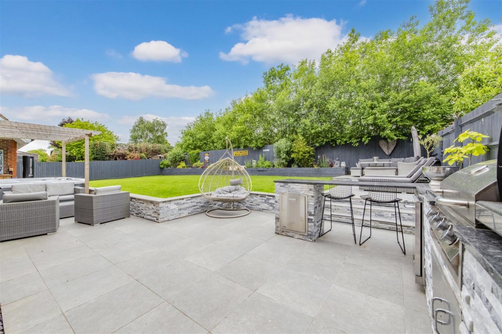 Images for Wold Road, Burton Latimer - CHECK OUT OUR VIDEO TOUR EAID:oscarjamesapi BID:3