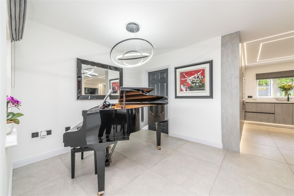 Images for Wold Road, Burton Latimer - CHECK OUT OUR VIDEO TOUR EAID:oscarjamesapi BID:3