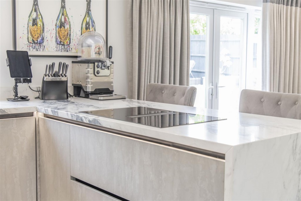 Images for Wold Road, Burton Latimer - CHECK OUT OUR VIDEO TOUR EAID:oscarjamesapi BID:3