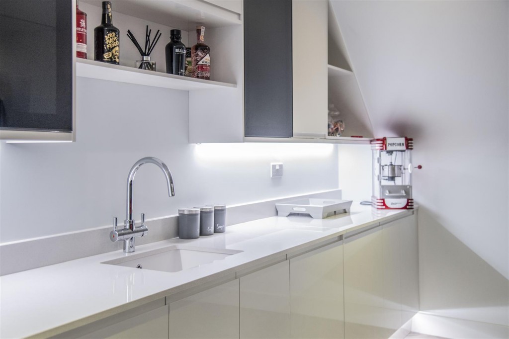 Images for Wold Road, Burton Latimer - CHECK OUT OUR VIDEO TOUR EAID:oscarjamesapi BID:3