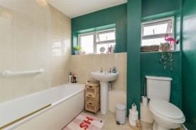 Images for Cromwell Road, Great Glen, Leicester