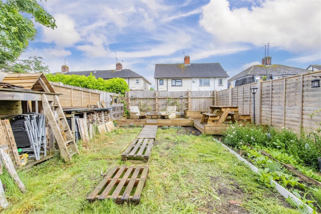 Images for Poplar Road, Kettering EAID:oscarjamesapi BID:2