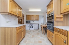 Images for Queensway, Burton Latimer