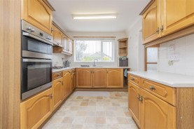 Images for Queensway, Burton Latimer