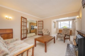 Images for Queensway, Burton Latimer