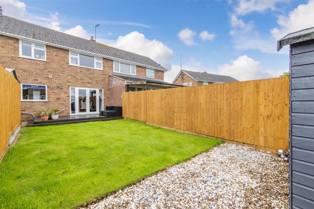 Images for Grange Road, Little Cransley EAID:oscarjamesapi BID:2