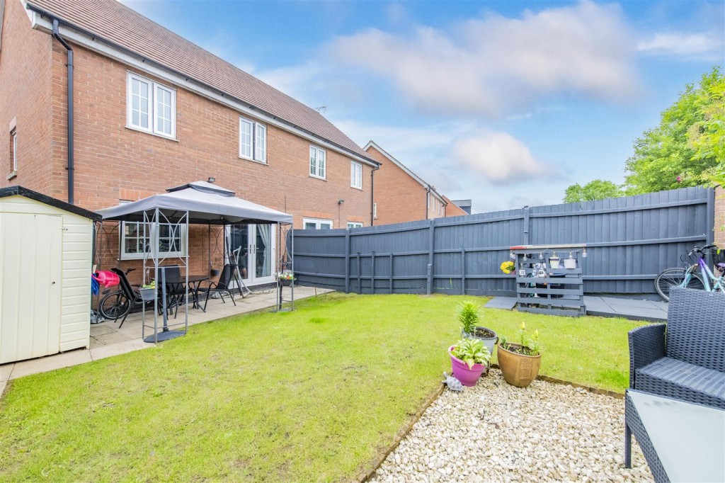 Images for Yaffle Crescent, Desborough EAID:oscarjamesapi BID:2