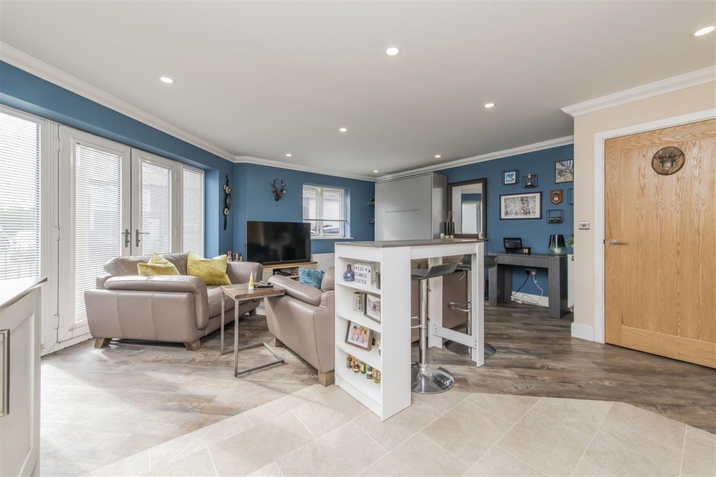 Images for Chichele Street, Higham Ferrers EAID:oscarjamesapi BID:3